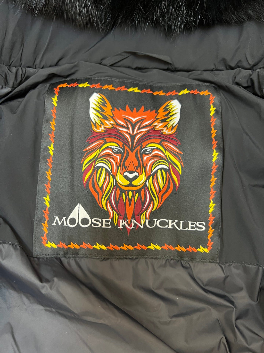 Moose Knuckles Graphic Hooded Puffer Jacket with Textured Trim
