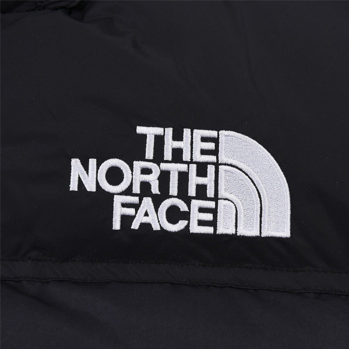 The North Face Black & White Cloud-Print Puffer Jacket