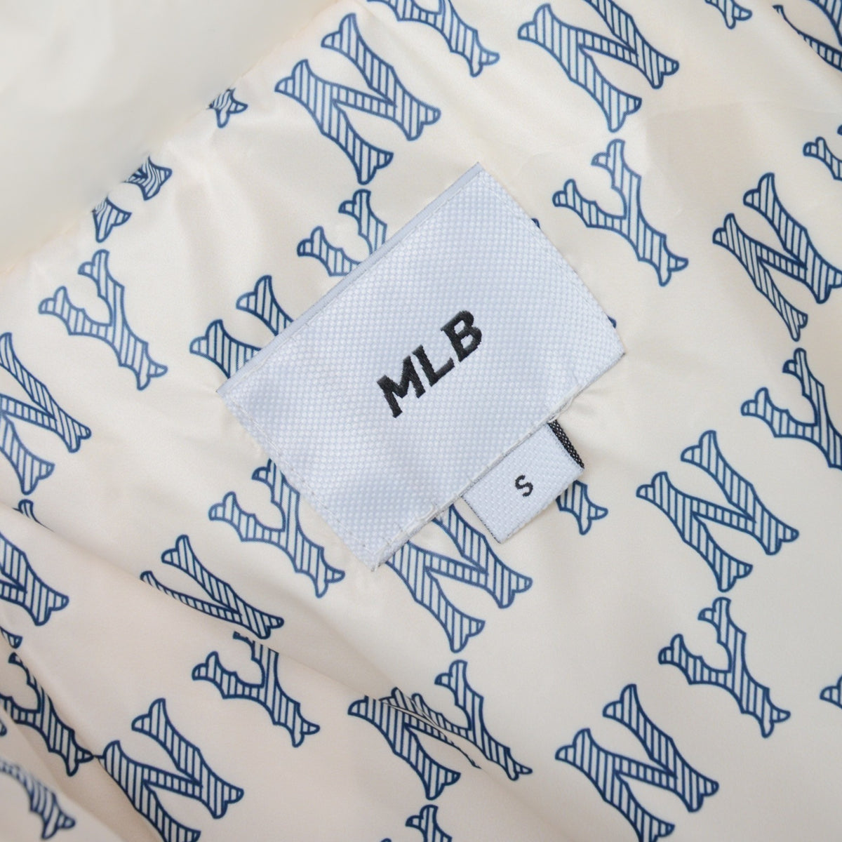 MLB NY Logo Stand-Collar Puffer Jacket