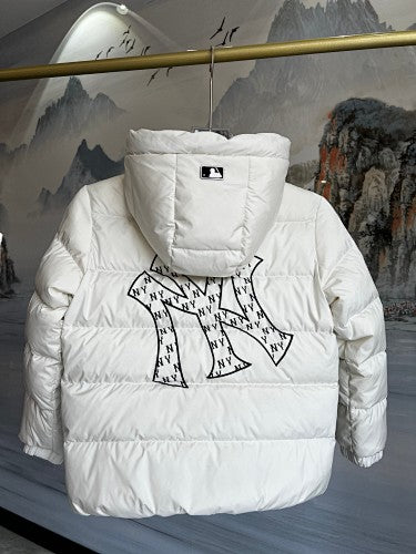 MLB NY Logo Hooded Puffer Jacket with Oversized Back Graphic