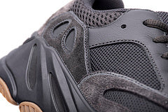 Reps Sneakers Adidas Yeezy 700 “Utility Black” FV5304