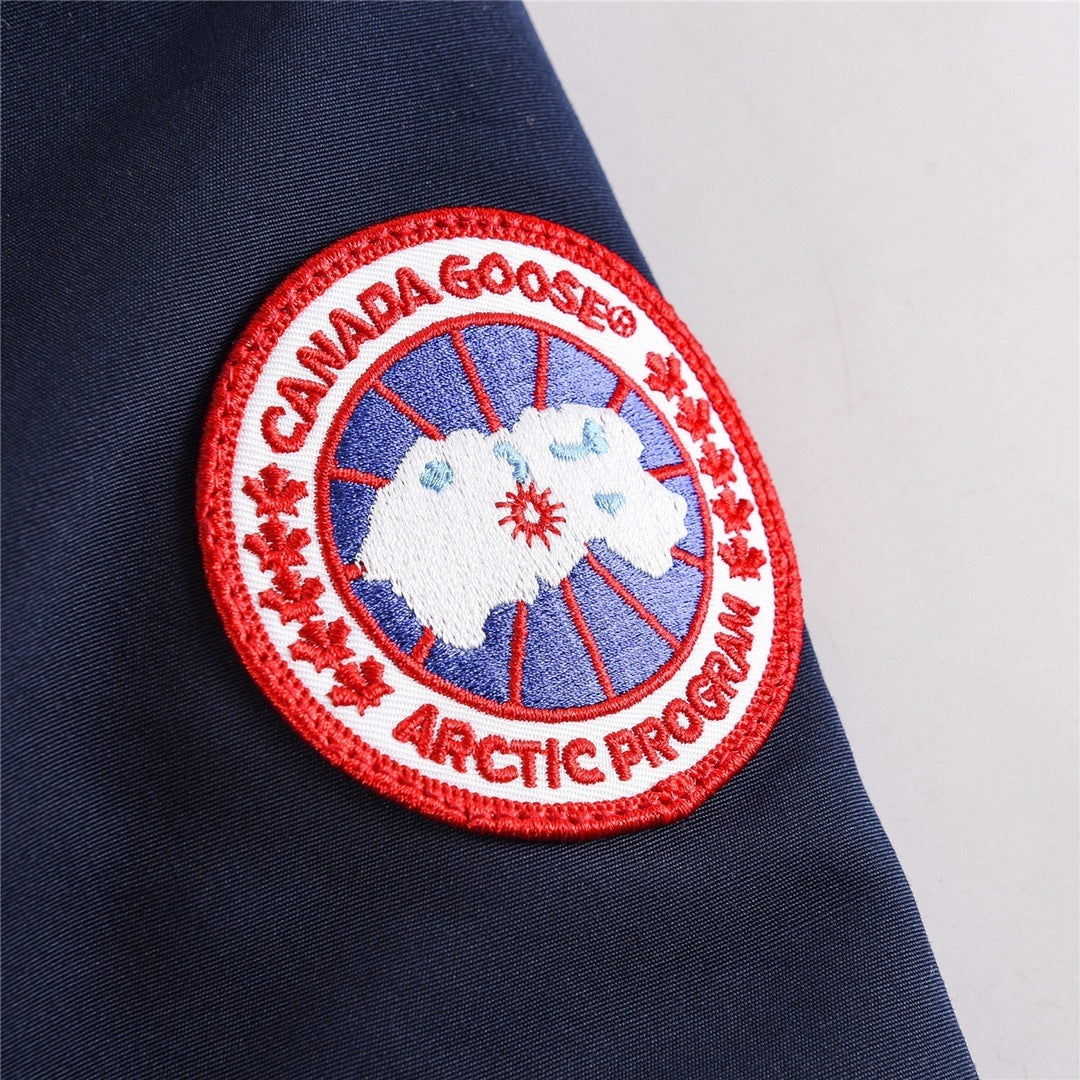 Canada Goose Navy Snow Mantra Hooded Parka