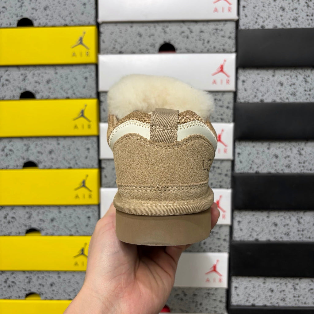 UGG Lowmel Lace-Up Sneaker – Suede & Mesh Low-Top Trainer with Shearling Lining & Tonal Lug Sole in Sand