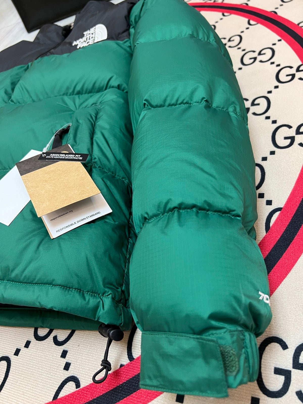 The North Face Emerald Green & Black Colorblock Puffer Jacket