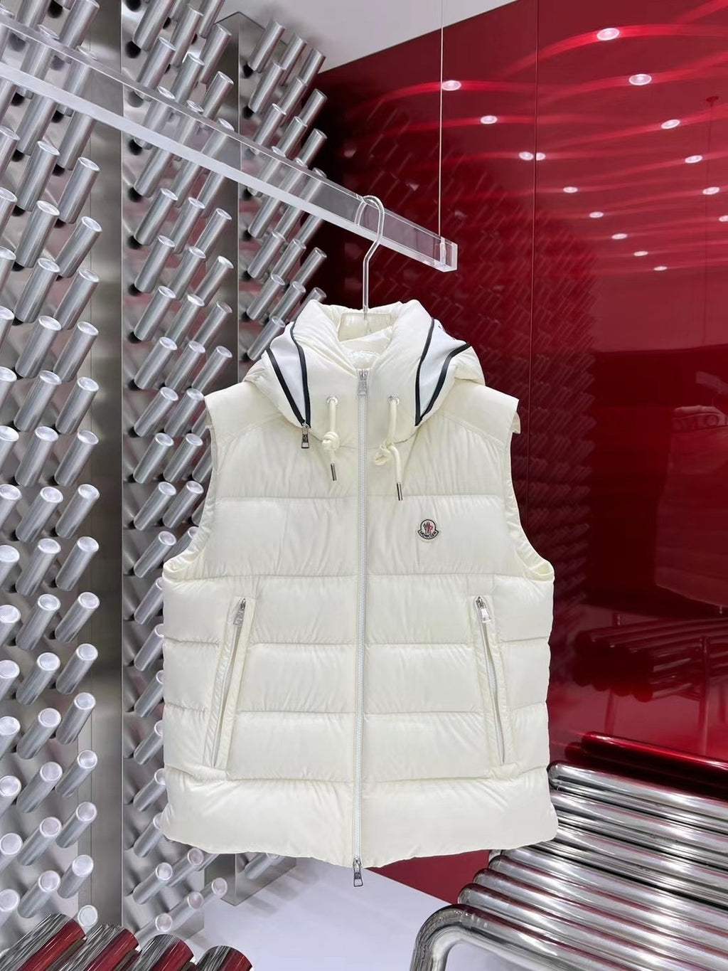 Moncler White Logo-Trim Hooded Puffer Vest
