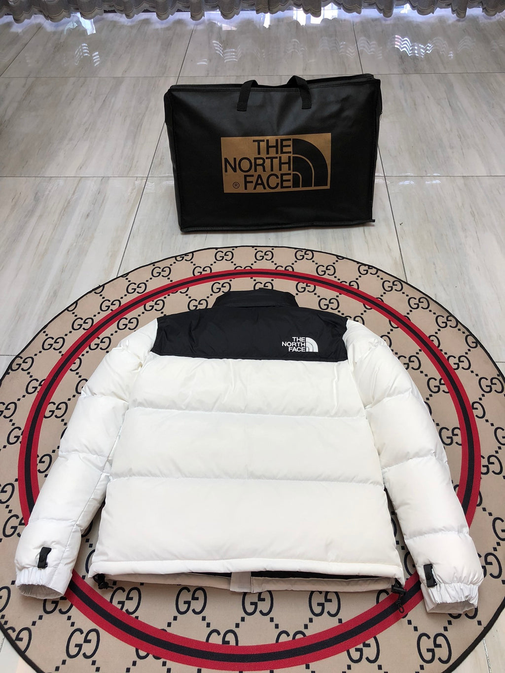 The North Face White & Black Colorblock Puffer Jacket
