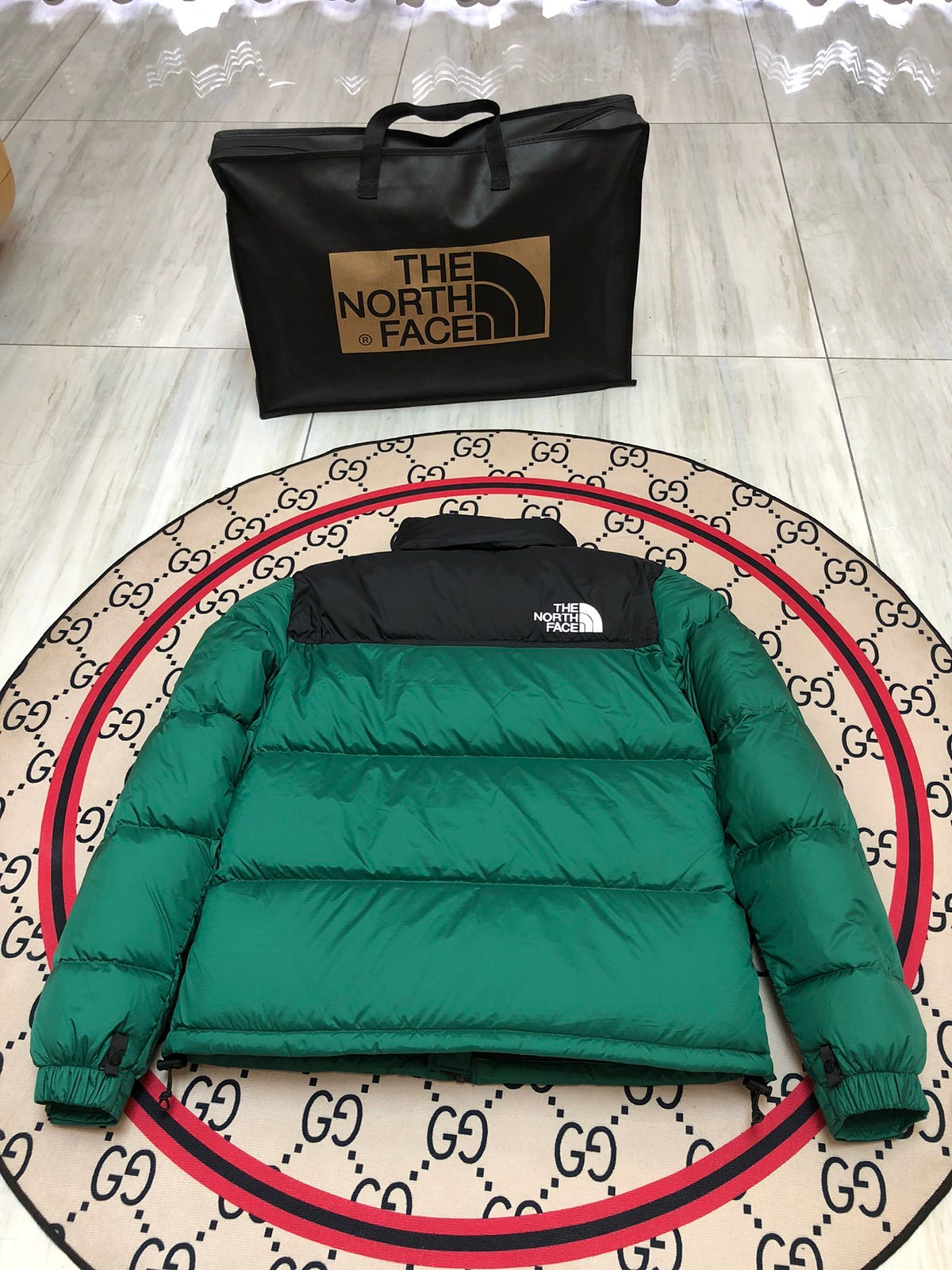 The North Face Emerald Green & Black Colorblock Puffer Jacket