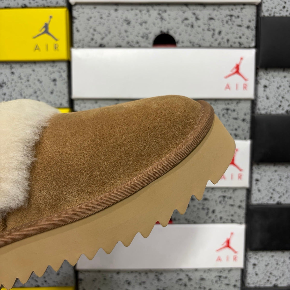UGG Kallen Fold-Over Shearling Mule – Suede Open-Back Slipper with Cream Shearling Cuff & Chunky Lug Platform Sole in Chestnut