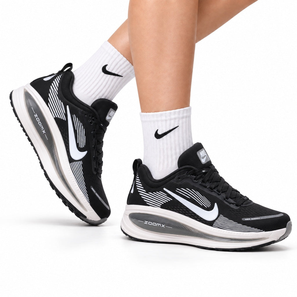 NIKE New Arrivals Running Shoe