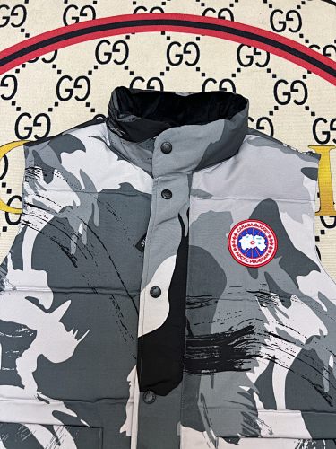 Canada Goose Grey Camo Quilted Puffer Vest with Stand Collar
