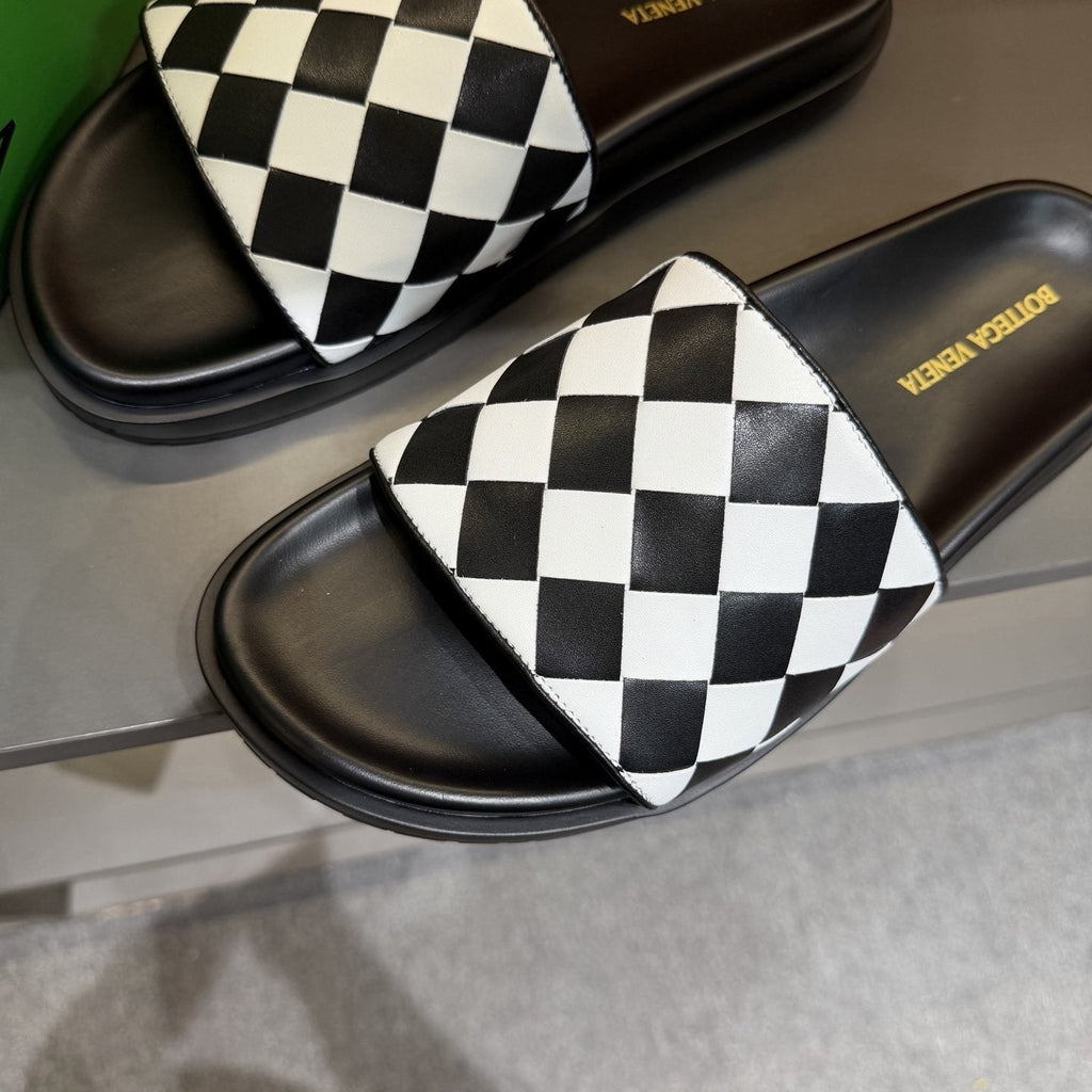 Bottega Veneta Checkerboard Slide Sandals - Black and White