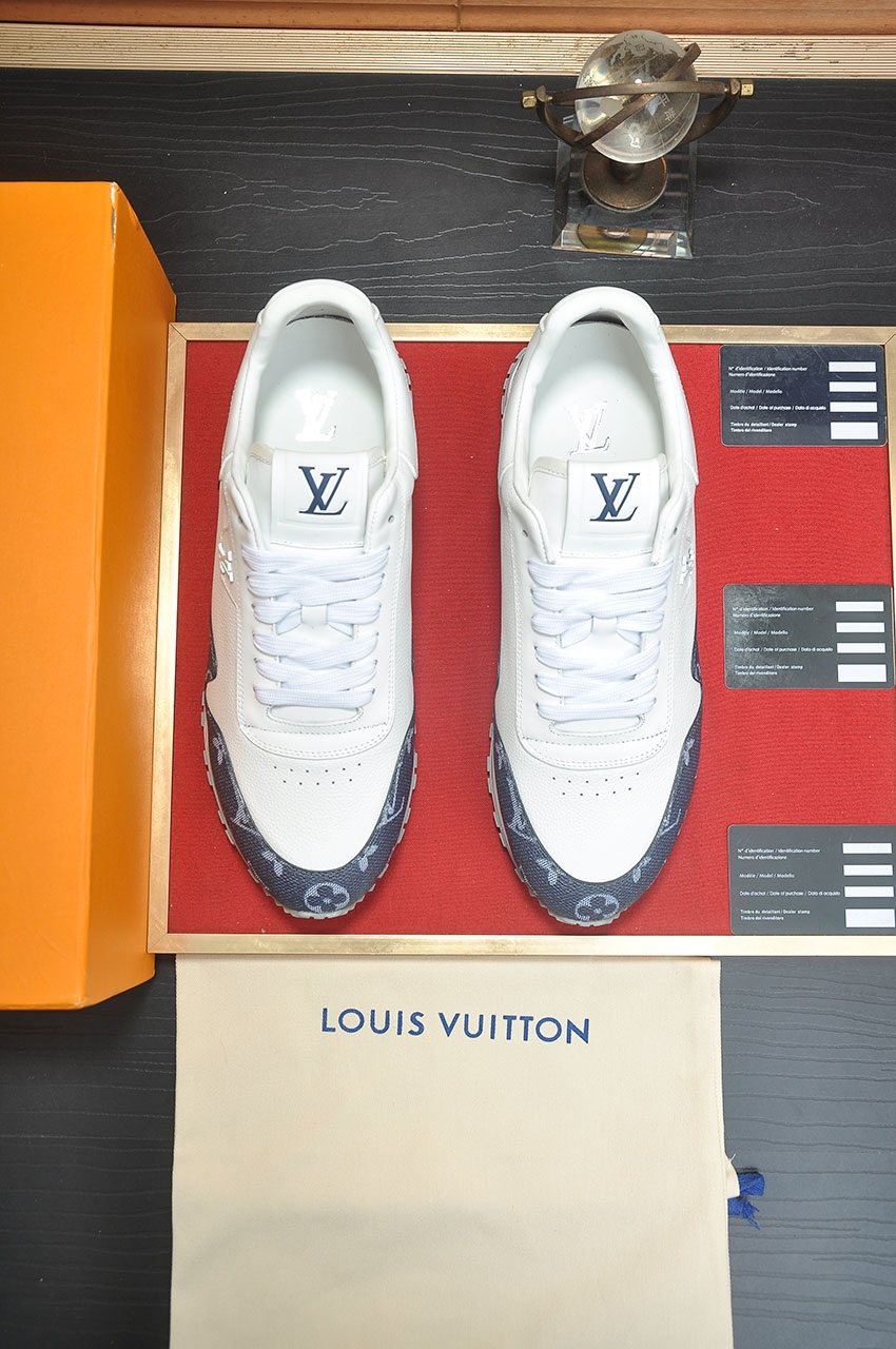 Louis Vuitton Monogram Panel Low-Top Sneakers - Rubber Outsole