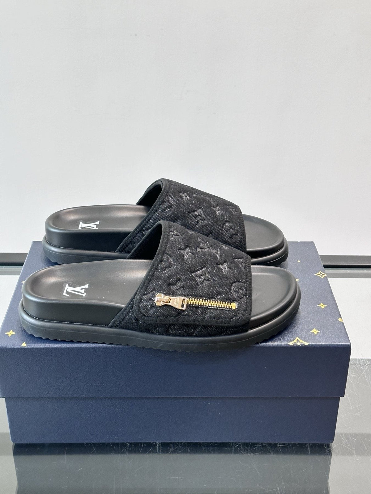 Louis Vuitton Embossed Strap Slide Sandals - Open Toe