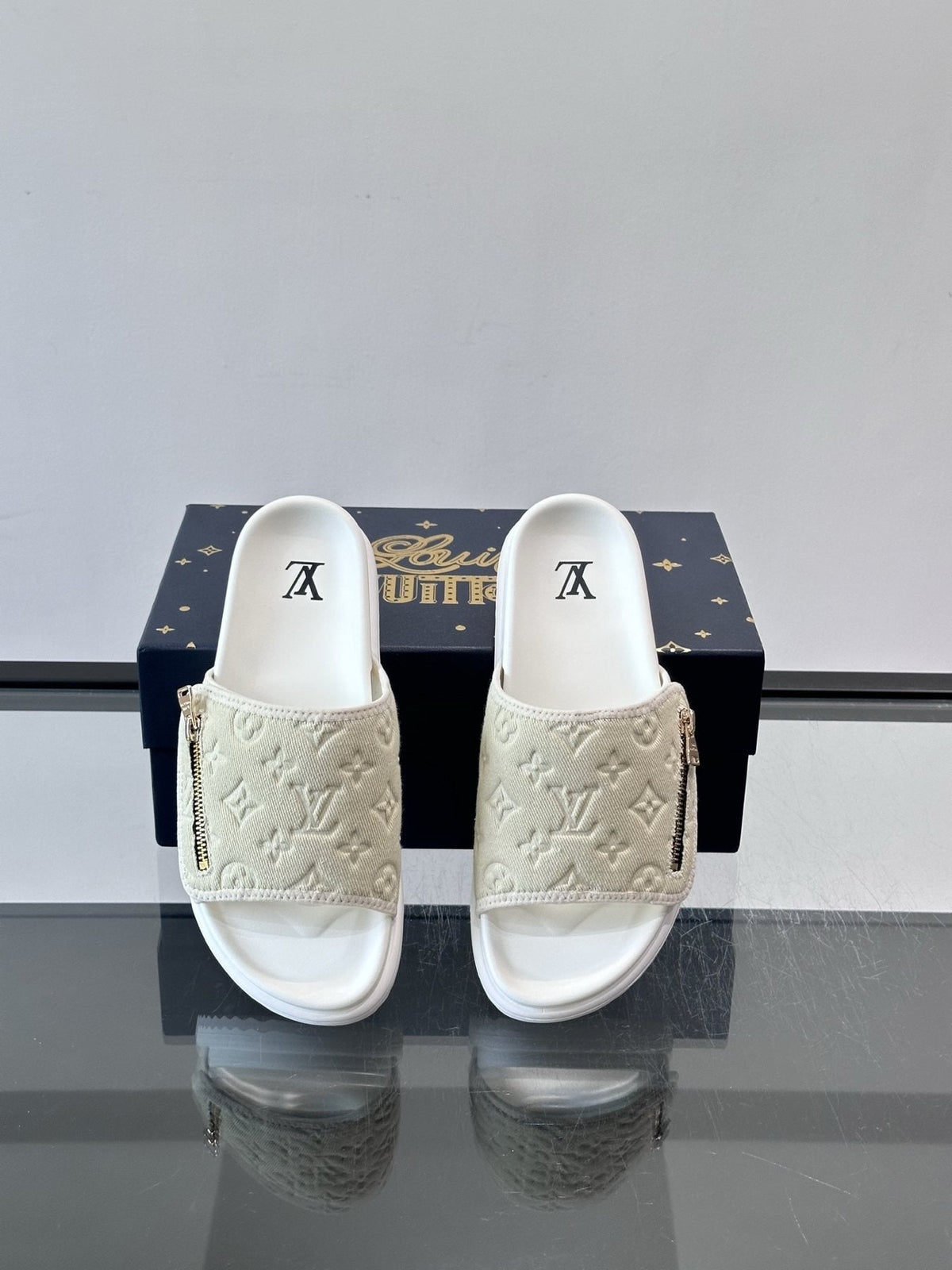 Louis Vuitton Embossed Strap Slide Sandals - Open Toe
