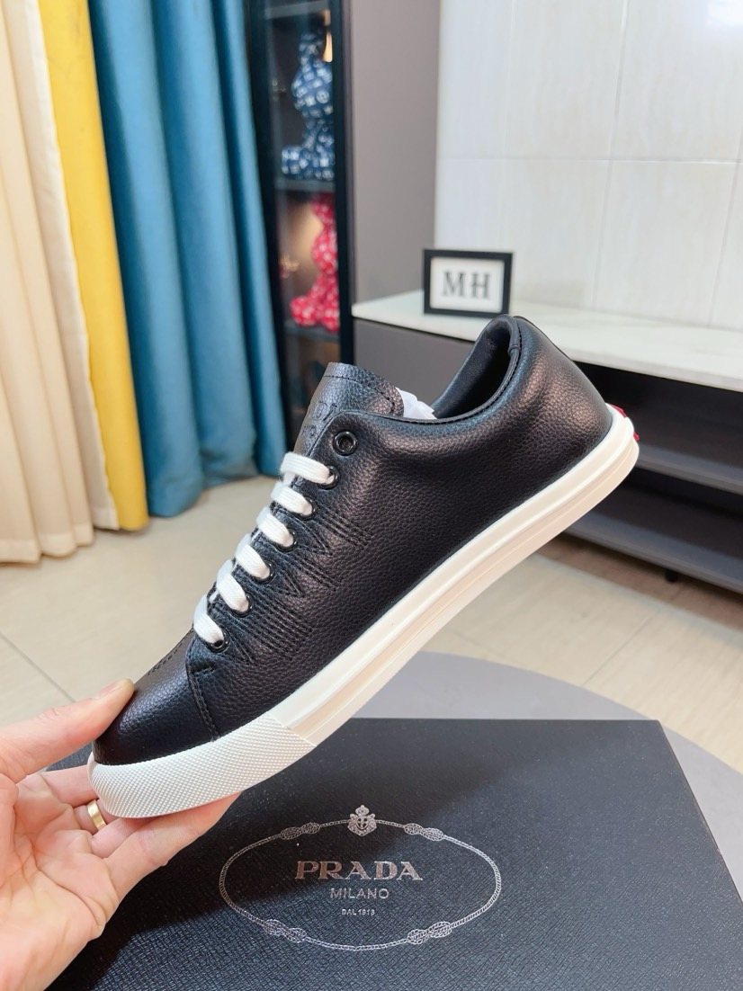 Prada Textured Low-Top Sneakers