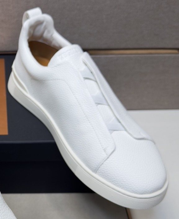 Zegna Men's Textured Low-Top Sneakers - Leather Lining