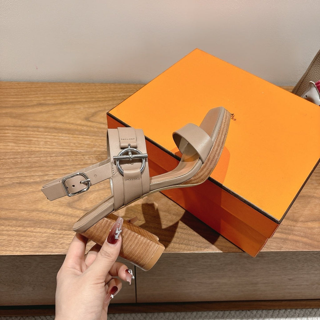 Hermès Women's Square-Toe Block-Heel Sandals