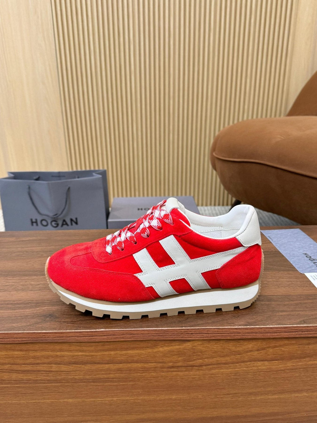 Hogan Leather Low-Top Sneakers