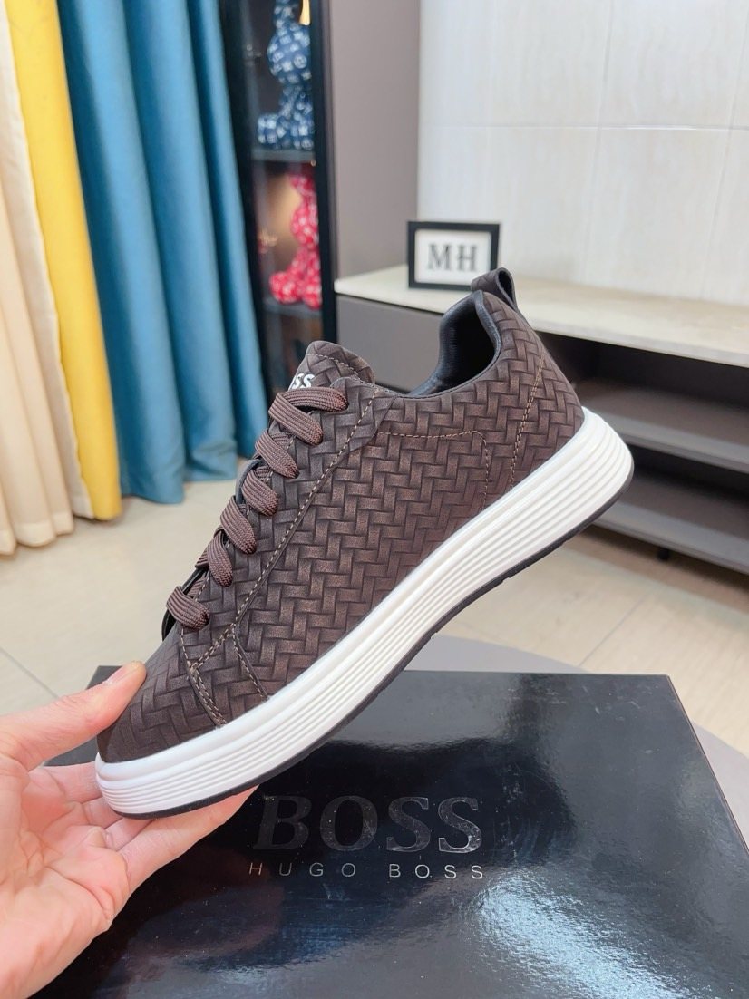 Hugo Boss Textured Low-Top Sneakers
