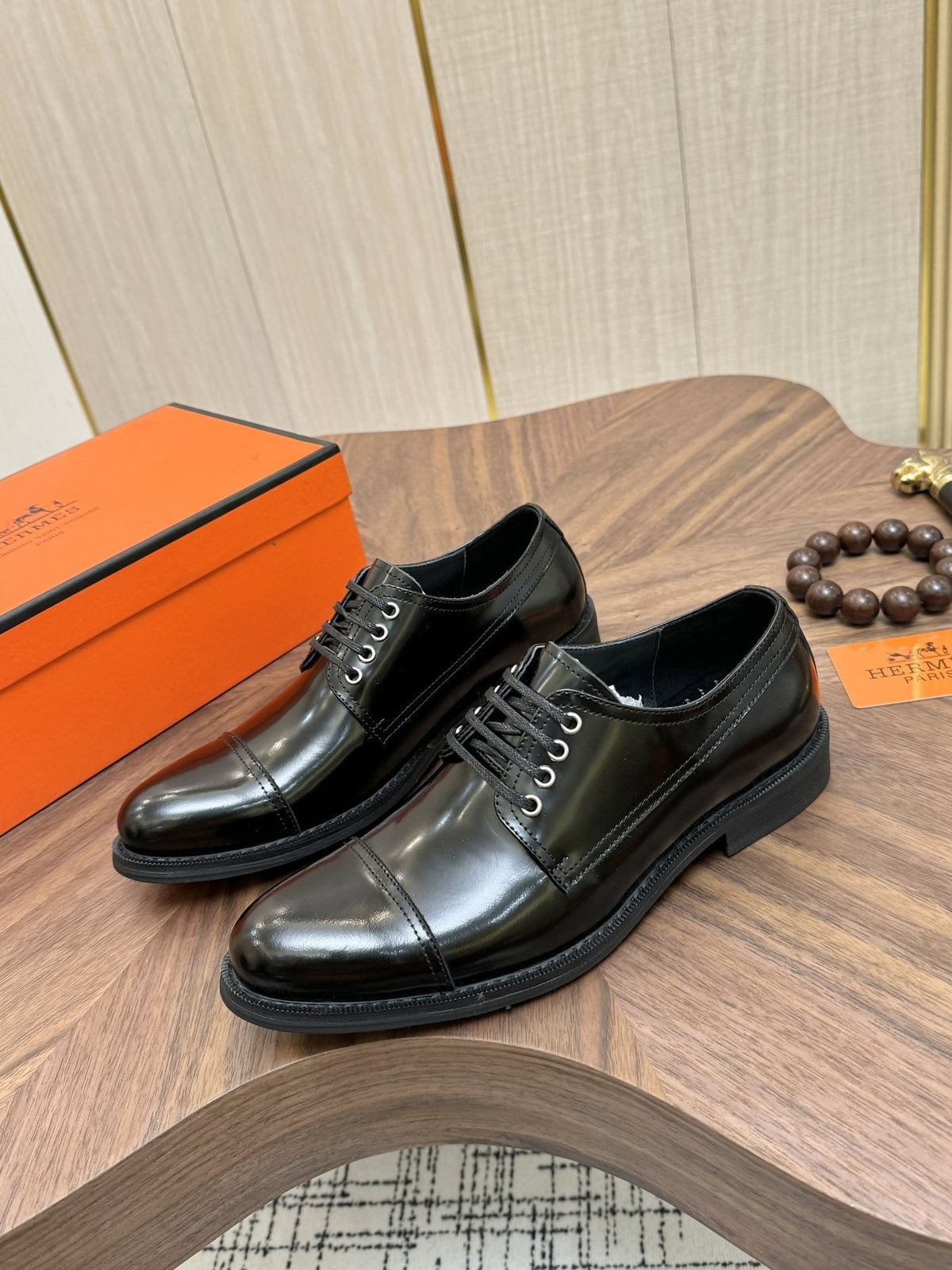 Hermès Polished Leather Lace-Up Dress Shoes