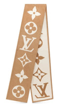 Louis Vuitton Oversized Monogram Fashion Scarf